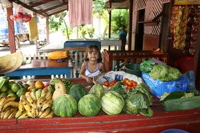 EN LA FRUTERIA